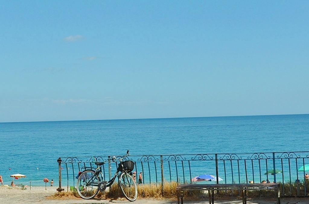 Seafront Apartments Garden House Ταορμίνα Εξωτερικό φωτογραφία